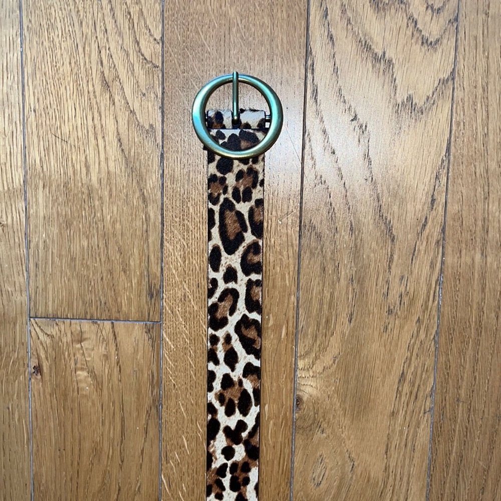Cheetah print fur belt